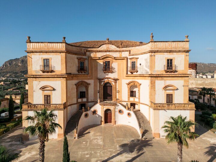 Duca di Salaparuta – La silenziosa maestà di Sicilia nel calice